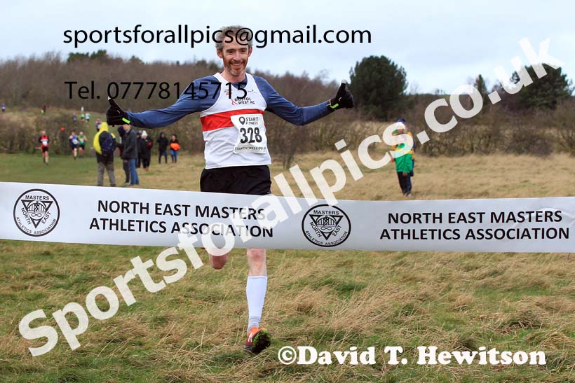 Mens 35 to 60 2022 NEMAA Open Cross Country Champs., Wallsend, Tyne and Wear. Photo: David T. Hewitson/Sports for All Pics